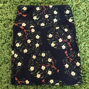 LuLaRoe TC Blossom Leggings